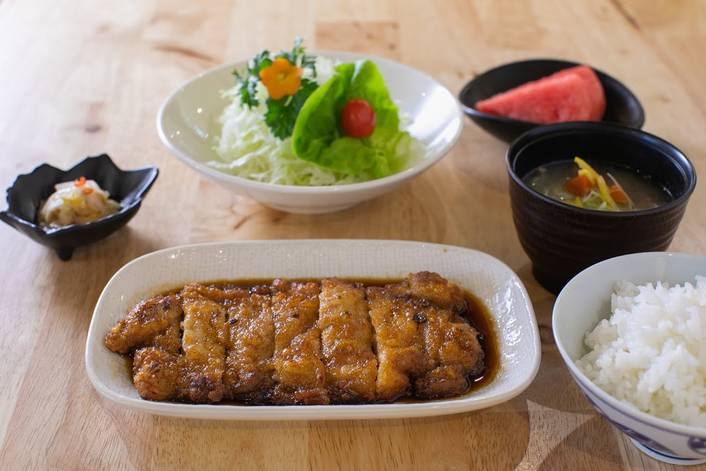 Hajime Tonkatsu & Ramen at Thomson Plaza